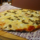 MOMO Melted 4 Cheese Pizza