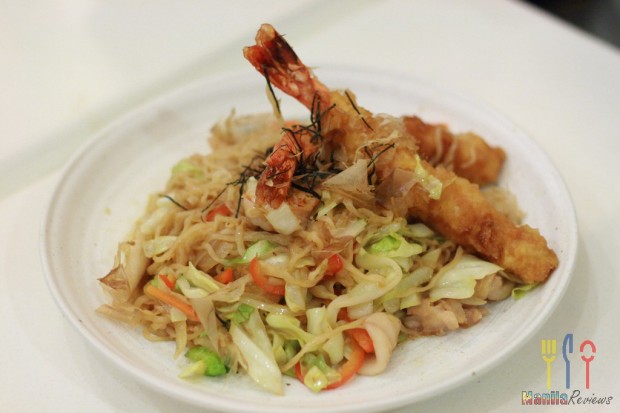 Bubble Tea Ebi Fry Yakisoba (Php 285)