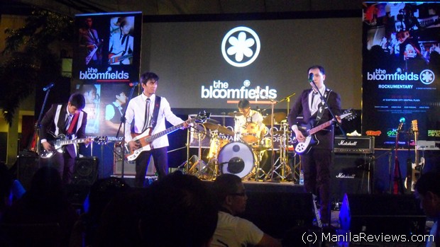 The Bloomfields with Louie, Lakan, Dino, Rocky!