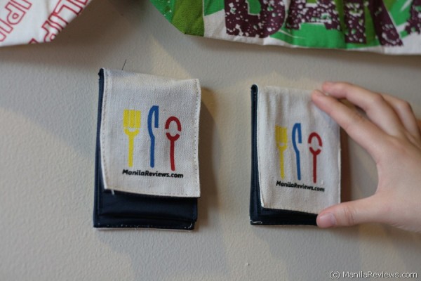 Manila Reviews Phone Pouch