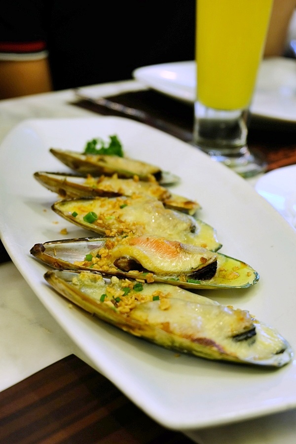 mesa-restaurant-sm-aura-tahong