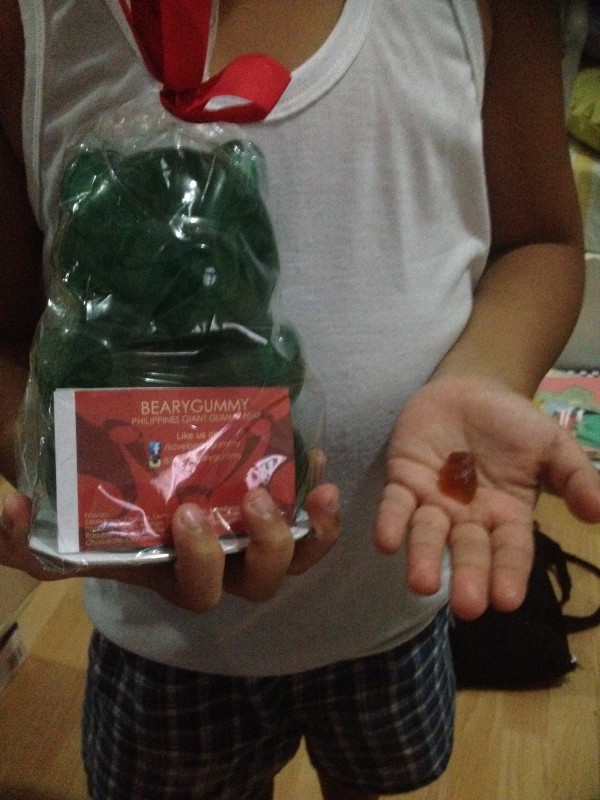 giant gummy bear versus regular shaped gummy bear