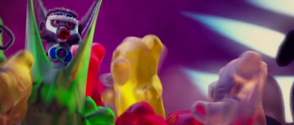 Steve the monkey fighting against the giant gummy bears.